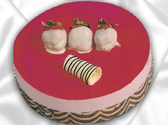 pasta siparisi 4 ile 6 kisilik yas pasta ilekli yaspasta  Kocaeli iek sitemizden yeliksiz online sipari verebilirsiniz 